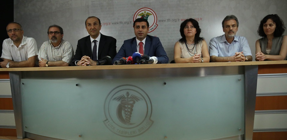 HDP Eş Genel Başkanı ve Cumhurbaşkanı adayı Demirtaş'ın seçim temasları sürüyor