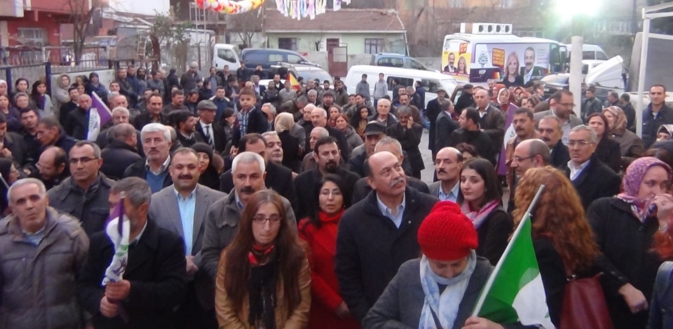 HDP'nin Eyüp İlçe binası açıldı