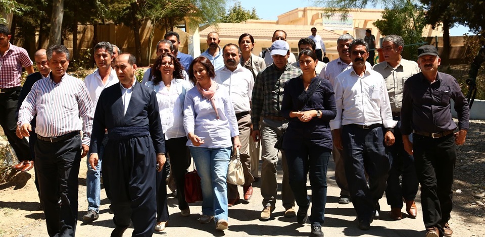 HDP heyeti Rojava'daki Ezidileri ziyaret etti