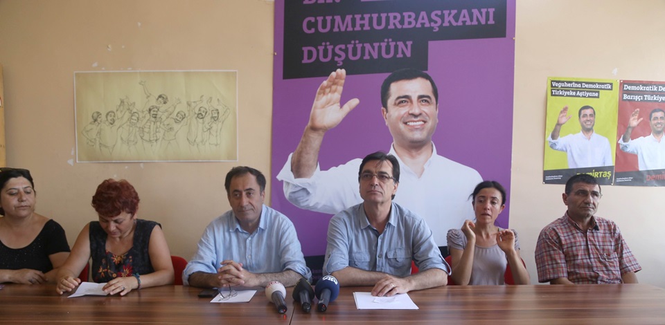 Demirtaş'ın İstanbul mitingine çağrı