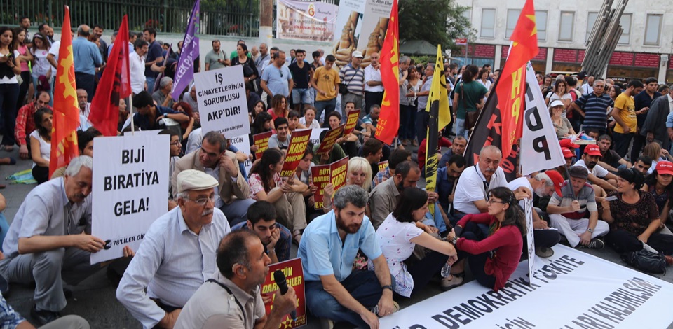 İstanbul'da 12 Eylül'ün yıl dönümünde yürüyüş
