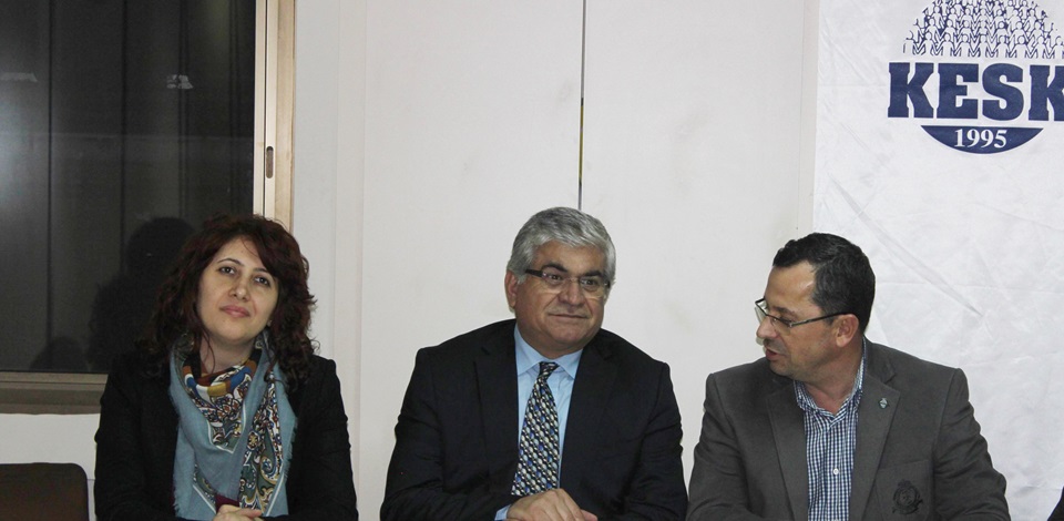 İzmir'de HDP adayları KESK'i ziyaret etti