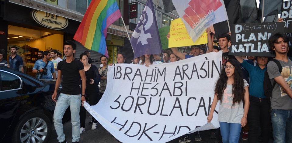 Kadıköy'de HDK-HDP Gençlik Meclisi İbrahim Aras için yürüdü