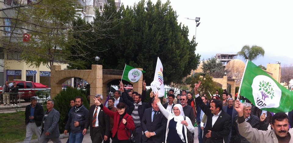 HDP'li adaylar Antalya'da seçim hazırlığında
