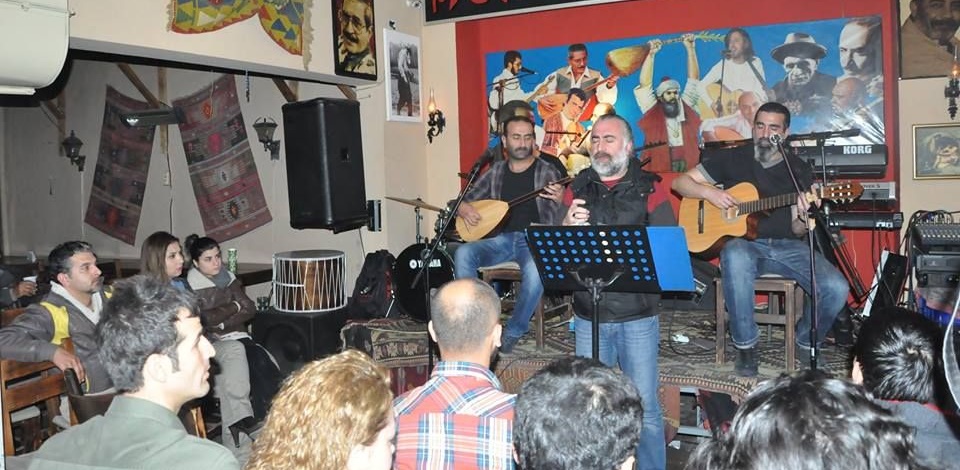 HDP Gençlik Meclisi üyeleri Ahmet Kaya'yı andı