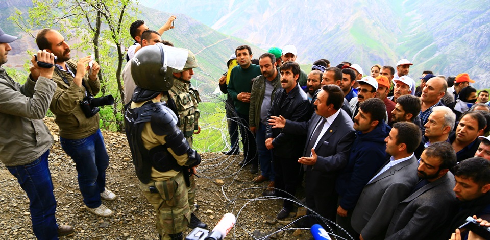 HDP Milletvekili Esat Canan: Meskan'da askeri ablukayı kaldırın