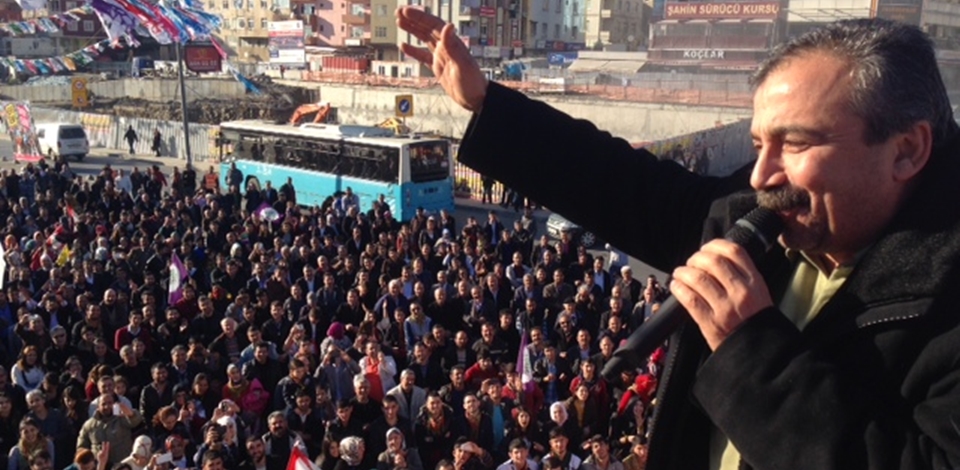 Önder barış için HDP'ye oy istedi