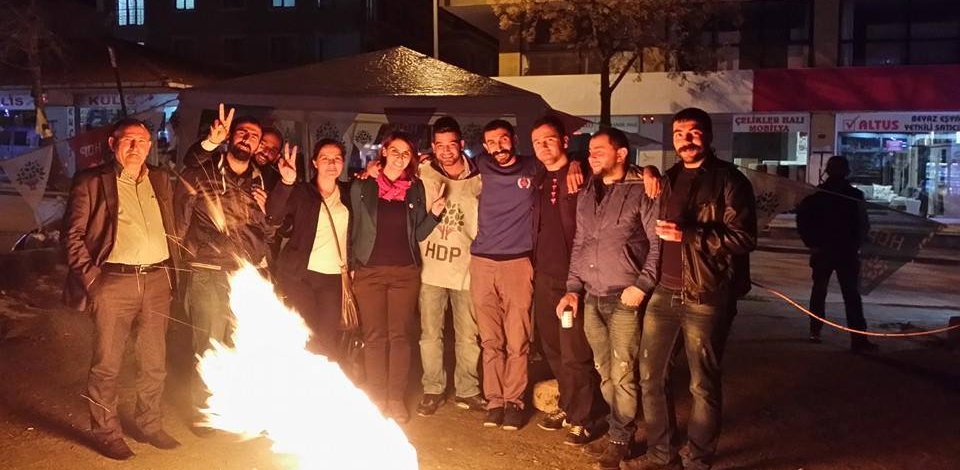 Sancaktepe'de seçim çadırı kuruldu