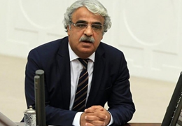 Bölünmüş yollarla övünüyorsanız katliamlar da sizin sorumluluğunuzdadır 