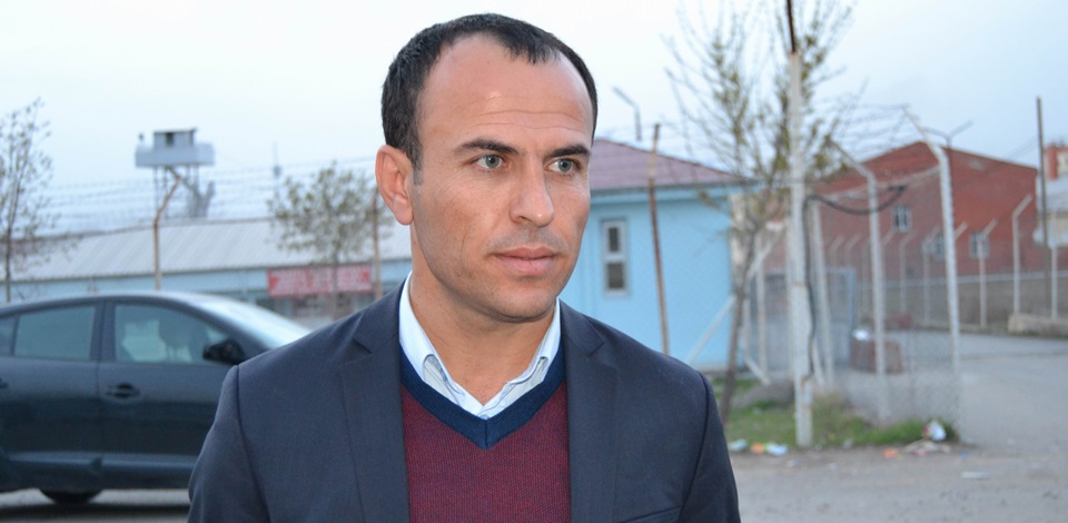 HDP Milletvekilleri Cumhurbaşkanı Gül'e hasta tutuklular raporunu sundu