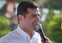 Sayın Demirtaş'a yönelik uygulamalara itiraz
