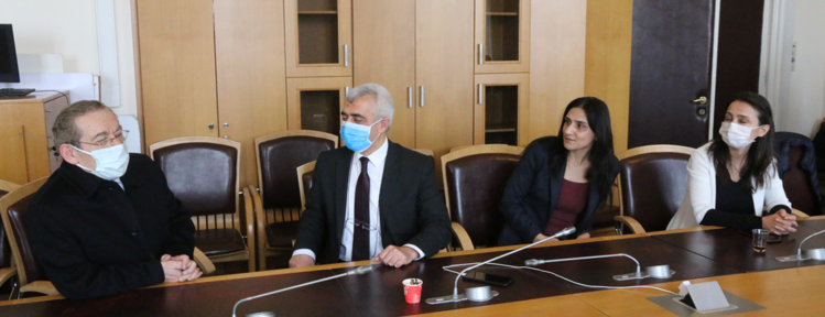 CHP'den milletvekilleri Meclis'te devam eden nöbetimizi ve Gergerlioğlu'nu ziyaret etti