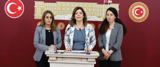Açlık grevcilerinin yaşam hakkına en ufak bir halel gelirse sorumlusu AKP'dir