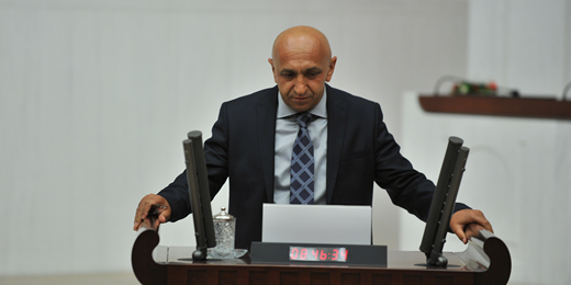 Önlü: Mehmet Ağar'ın çırağı, İçişleri Bakanlığının başına getirilmiştir