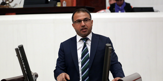 Atalan: Êzidîlerin hedef alınması tesadüf değildir