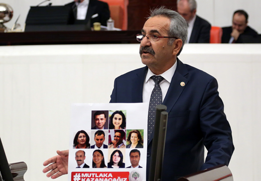 Behçet Yıldırım'dan tütünle ilgili düzenlemelere ilişkin 3 bakanlığa önerge