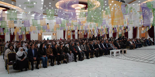 Yeşil Sol Parti Diyarbakır'dan mesajını verdi: Başta Kürtler olmak üzere Türkiye'deki bütün halkların kazanımları için yola çıktık