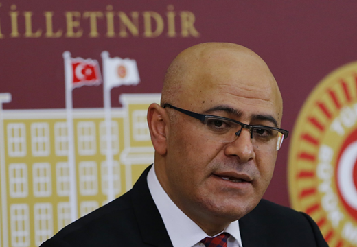 Özsoy: AB ile kriz aktivistleri bırakarak çözülecek boyutu aştı
