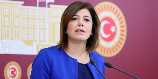 Beştaş: Ekonomik duruma dair getirilen eleştiriler hangi gerekçe ile suç vasfına sokulmaktadır?