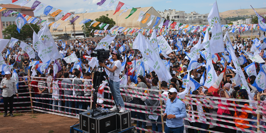 Pazar günü tek adamı devirecek, AKP'yi tabela partisi yapacağız