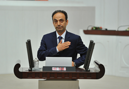 Osman Baydemir: Barış, "tek başına iktidar" arzusuna kurban edildi