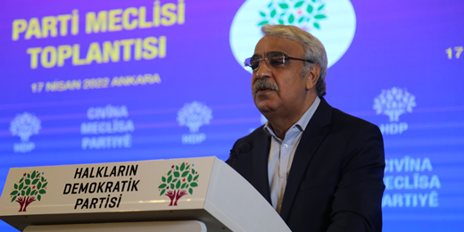 Parti Meclisimiz kongre kararı için toplandı: Milyonlarla, demokratik Türkiye ve özgürlük için geliyoruz