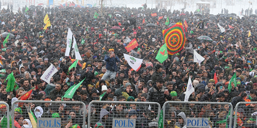 İstanbul ve Van Newrozlarına birlikte mücadele talebi damga vurdu