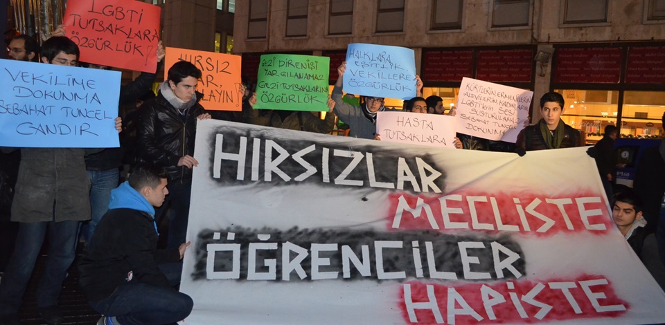 HDK'li Gençlerden siyasi tutuklamalara ve Tuncel hakkındaki karara ilişkin açıklama
