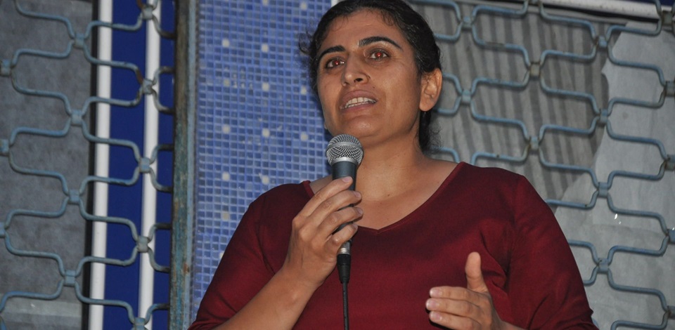 HDP Milletvekili Tuncel, seçim çalışmaları kapsamında İstanbul'da düzenlenen halk toplantıları ve açılışlara katıldı