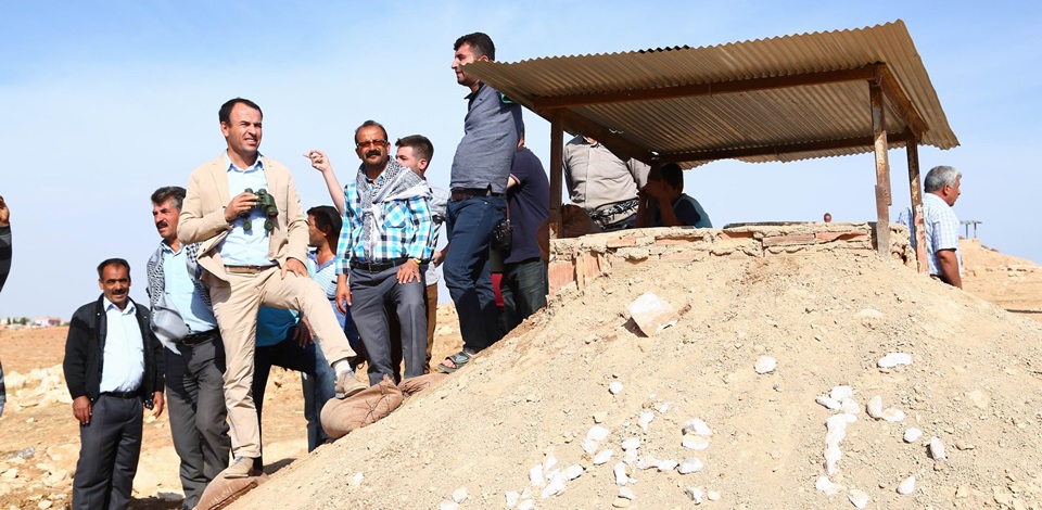 Sarıyıldız çetelerin halka ateş açtığı bölgede incelemelerde bulundu