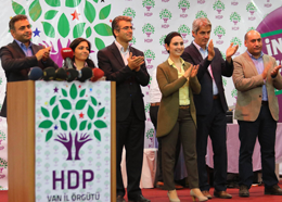 Yüksekdağ: Van'da 8'de 8 yaparak AKP'ye iyi bir ders vereceğiz